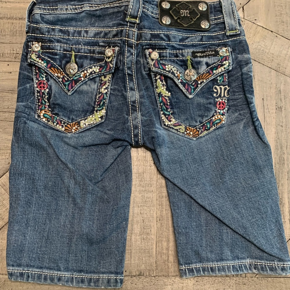 Miss me, little girls Bermuda size 8